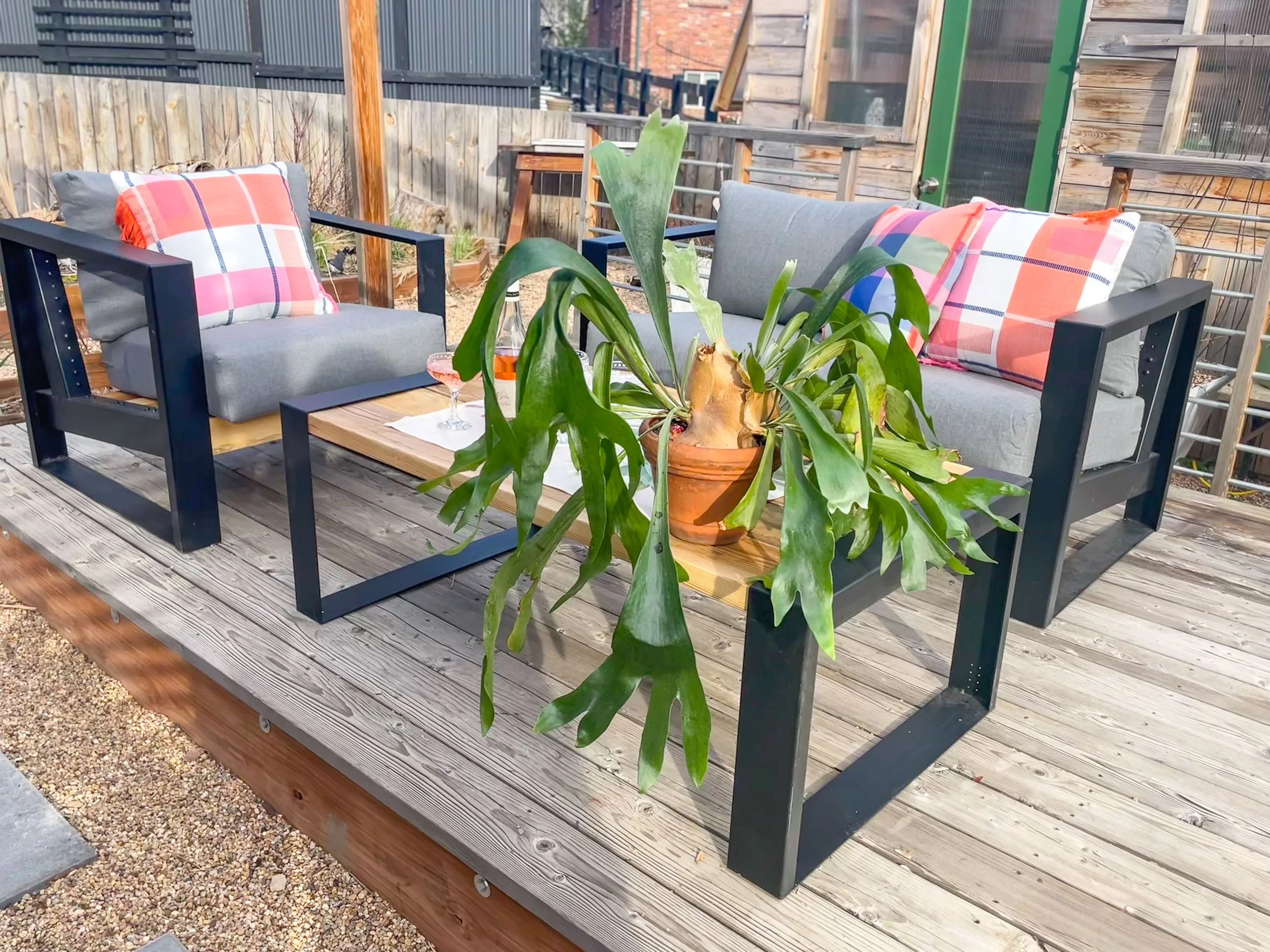 Transform Your Patio with Toja Grid's Stylish and Durable Outdoor